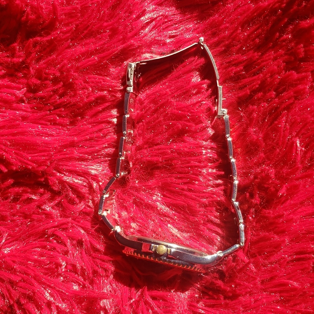 ⌚ Watch - Picture 2 of 4